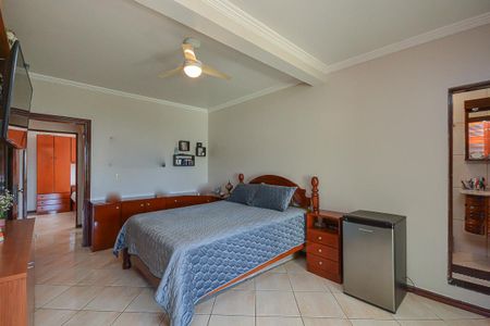 Casa à venda com 150m², 3 quartos e 2 vagas Casa à venda com 150m², 3 quartos e 2 vagasQuarto 1 - Suíte