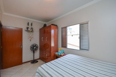 Casa à venda com 150m², 3 quartos e 2 vagas Casa à venda com 150m², 3 quartos e 2 vagasQuarto 3