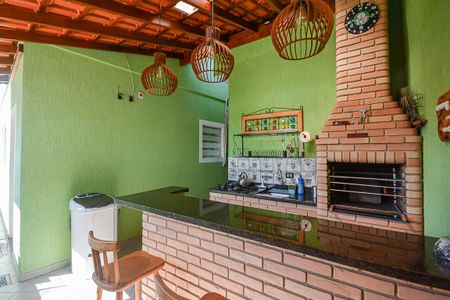 Casa à venda com 150m², 3 quartos e 2 vagas Casa à venda com 150m², 3 quartos e 2 vagasChurrasqueira