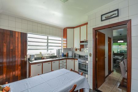 Casa à venda com 150m², 3 quartos e 2 vagas Casa à venda com 150m², 3 quartos e 2 vagasCozinha