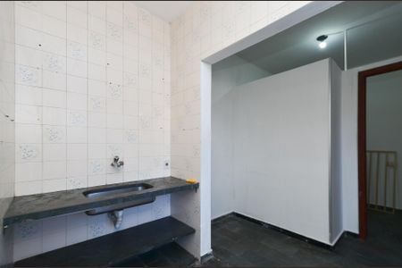 Casa para alugar com 50m², 1 quarto e sem vaga Casa para alugar com 50m², 1 quarto e sem vagaCozinha