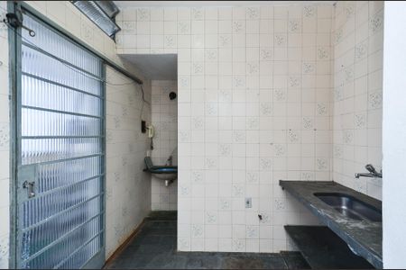 Cozinha de casa para alugar com 1 quarto, 50m² em Nova Vista, Belo Horizonte