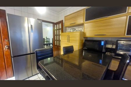 Casa para alugar com 500m², 4 quartos e 3 vagas Casa para alugar com 500m², 4 quartos e 3 vagasCozinha