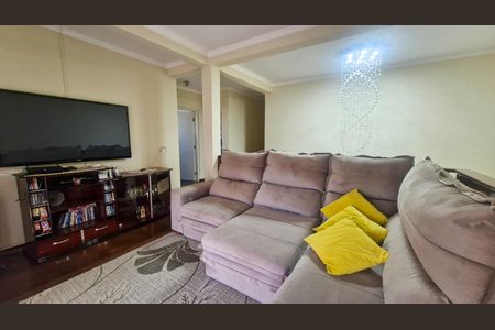 Casa para alugar com 500m², 4 quartos e 3 vagas Casa para alugar com 500m², 4 quartos e 3 vagasSala