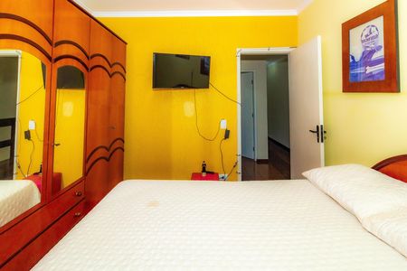 Quarto 1 de casa à venda com 6 quartos, 500m² em Jardim Ubirajara (zona Sul), São Paulo