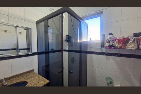 Casa para alugar com 4 quartos, 500m² em Jardim Ubirajara (zona Sul), São Paulo