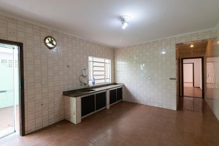 Cozinha de casa para alugar com 2 quartos, 90m² em Jardim das Oliveiras, São Paulo