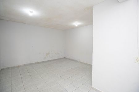 Casa para alugar com 1 quarto, 40m² em Jardim Julieta, São Paulo