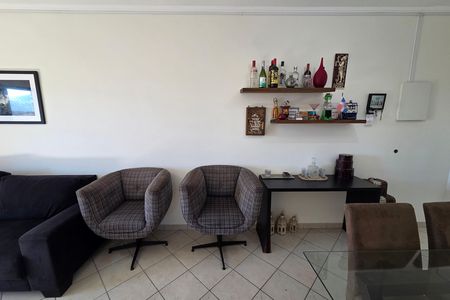 Apartamento para alugar com 80m², 2 quartos e 1 vaga Apartamento para alugar com 80m², 2 quartos e 1 vagaSala