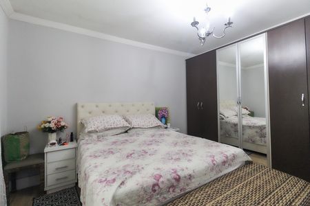 Quarto 1 de casa para alugar com 2 quartos, 250m² em Chacara Dona Olivia, São Paulo