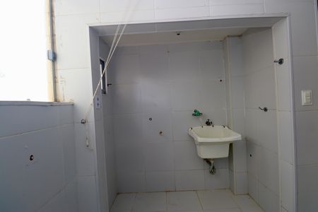 Área de Serviço de apartamento para alugar com 3 quartos, 100m² em Costa Azul, Salvador