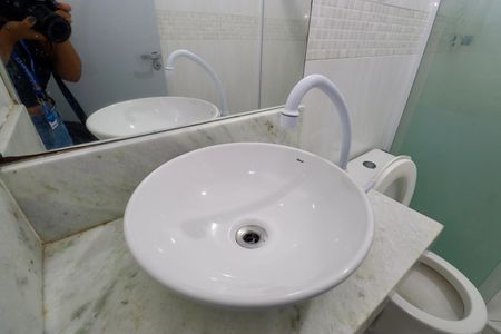Suíte de apartamento para alugar com 3 quartos, 100m² em Costa Azul, Salvador