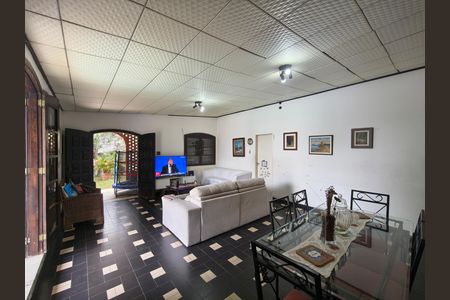 Casa para alugar com 4 quartos, 1415m² em Freguesia (jacarepaguá), Rio de Janeiro