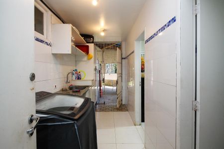Casa para alugar com 245m², 4 quartos e 8 vagasLavanderia