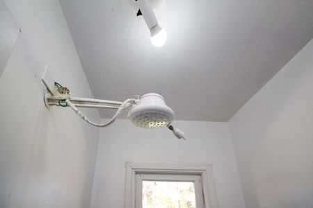 Casa para alugar com 245m², 4 quartos e 8 vagasBanheiro de Serviço
