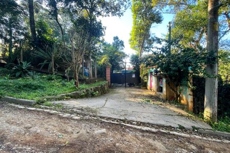 Casa para alugar com 245m², 4 quartos e 8 vagasFachada