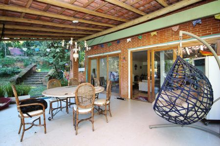 Casa para alugar com 245m², 4 quartos e 8 vagasVaranda Salas