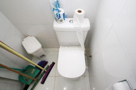 Casa para alugar com 245m², 4 quartos e 8 vagasBanheiro de Serviço