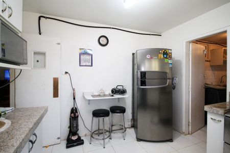 Cozinha de casa para alugar com 4 quartos, 245m² em Capuava, Embu das Artes