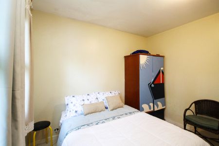 Quarto 2 de casa para alugar com 4 quartos, 245m² em Capuava, Embu das Artes
