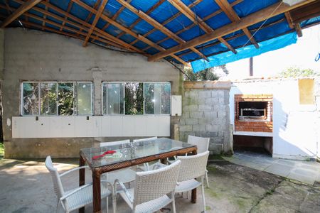 Casa para alugar com 245m², 4 quartos e 8 vagasChurrasqueira