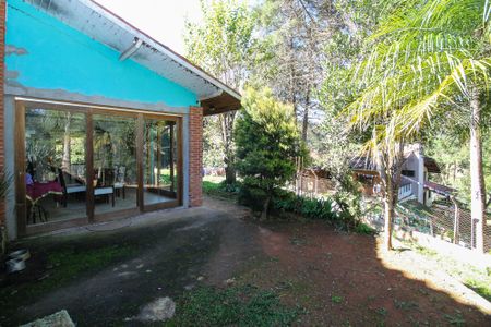 Casa para alugar com 245m², 4 quartos e 8 vagasQuintal/ Jardim