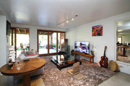 Casa para alugar com 245m², 4 quartos e 8 vagasSala de TV