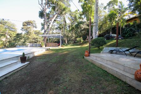 Casa para alugar com 245m², 4 quartos e 8 vagasQuintal/ Jardim