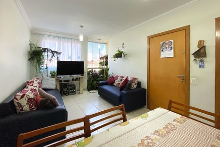 Apartamento à venda com 72m², 3 quartos e 1 vaga Apartamento à venda com 72m², 3 quartos e 1 vagaSala