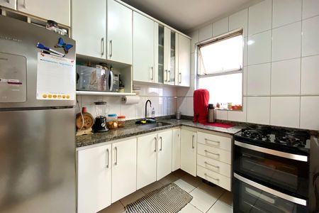 Apartamento à venda com 72m², 3 quartos e 1 vaga Apartamento à venda com 72m², 3 quartos e 1 vagaCozinha