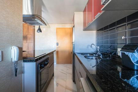 Cozinha de apartamento para alugar com 1 quarto, 50m² em Melville Empresarial Ii, Barueri