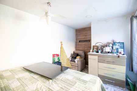 Casa à venda com 200m², 4 quartos e 2 vagas Casa à venda com 200m², 4 quartos e 2 vagasSuíte 1