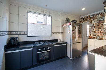 Cozinha de casa à venda com 4 quartos, 200m² em Vicente de Carvalho, Rio de Janeiro