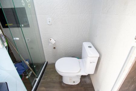 Casa à venda com 200m², 4 quartos e 2 vagas Casa à venda com 200m², 4 quartos e 2 vagasChurrasqueira