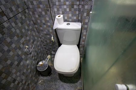 Casa à venda com 200m², 4 quartos e 2 vagas Casa à venda com 200m², 4 quartos e 2 vagasBanheiro da Suíte 1