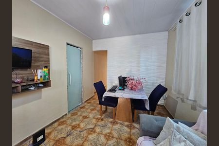 Sala de casa para alugar com 3 quartos, 140m² em Cabuís, Nilópolis