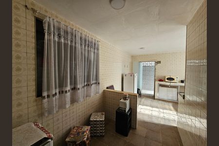 Casa para alugar com 140m², 3 quartos e 1 vaga Casa para alugar com 140m², 3 quartos e 1 vagaCozinha