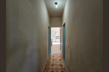 corredor de casa para alugar com 3 quartos, 140m² em Cabuís, Nilópolis