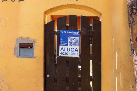 Plaquinha Instalada de casa para alugar com 2 quartos, 60m² em Jardim Santa Rita, São Paulo