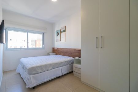 Suíte de apartamento para alugar com 1 quarto, 54m² em Alphaville Empresarial, Barueri