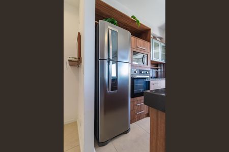 Cozinha de apartamento para alugar com 1 quarto, 54m² em Alphaville Empresarial, Barueri
