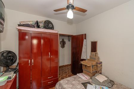Casa à venda com 249m², 3 quartos e 2 vagas Casa à venda com 249m², 3 quartos e 2 vagasQuarto 2