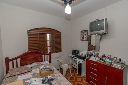 Casa à venda com 249m², 3 quartos e 2 vagas Casa à venda com 249m², 3 quartos e 2 vagasQuarto 2