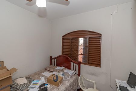 Casa à venda com 249m², 3 quartos e 2 vagas Casa à venda com 249m², 3 quartos e 2 vagasQuarto 2