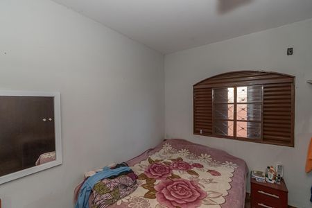Casa à venda com 249m², 3 quartos e 2 vagas Casa à venda com 249m², 3 quartos e 2 vagasQuarto 3