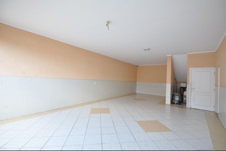 Garagem de casa para alugar com 3 quartos, 370m² em Tucuruvi, São Paulo