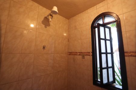 Banheiro da Suíte de casa para alugar com 1 quarto, 35m² em Vila Celeste, São Paulo