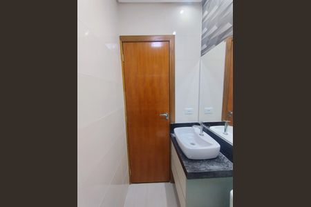 Apartamento à venda com 44m², 2 quartos e 1 vagaBanheiro Social