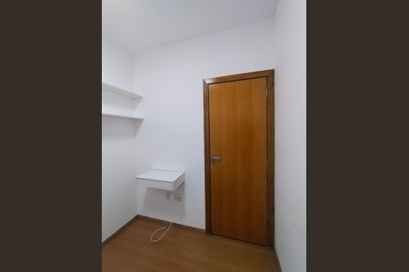 Apartamento à venda com 44m², 2 quartos e 1 vagaQuarto 2