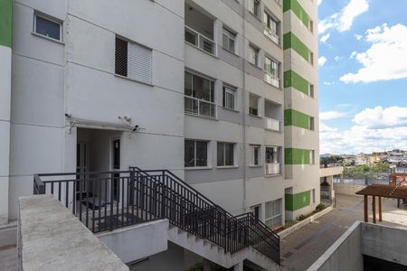 Área comum  de apartamento para alugar com 2 quartos, 55m² em Padroeira, Osasco